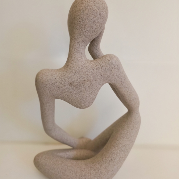 Abstract Beige Sculpture - Picture 2 of 2